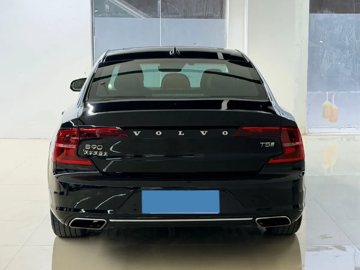 2020 Volvo S90 2.0T 254HP L4 8AT,autocango,china used car exporter,china ev exporter,chinese used car exporter,chinese used ev exporter