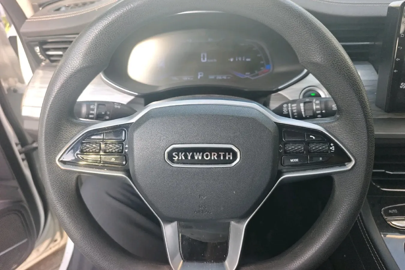 2021 Skyworth EV6 BEV 55.33KWH,autocango,china used car exporter,china ev exporter,chinese used car exporter,chinese used ev exporter