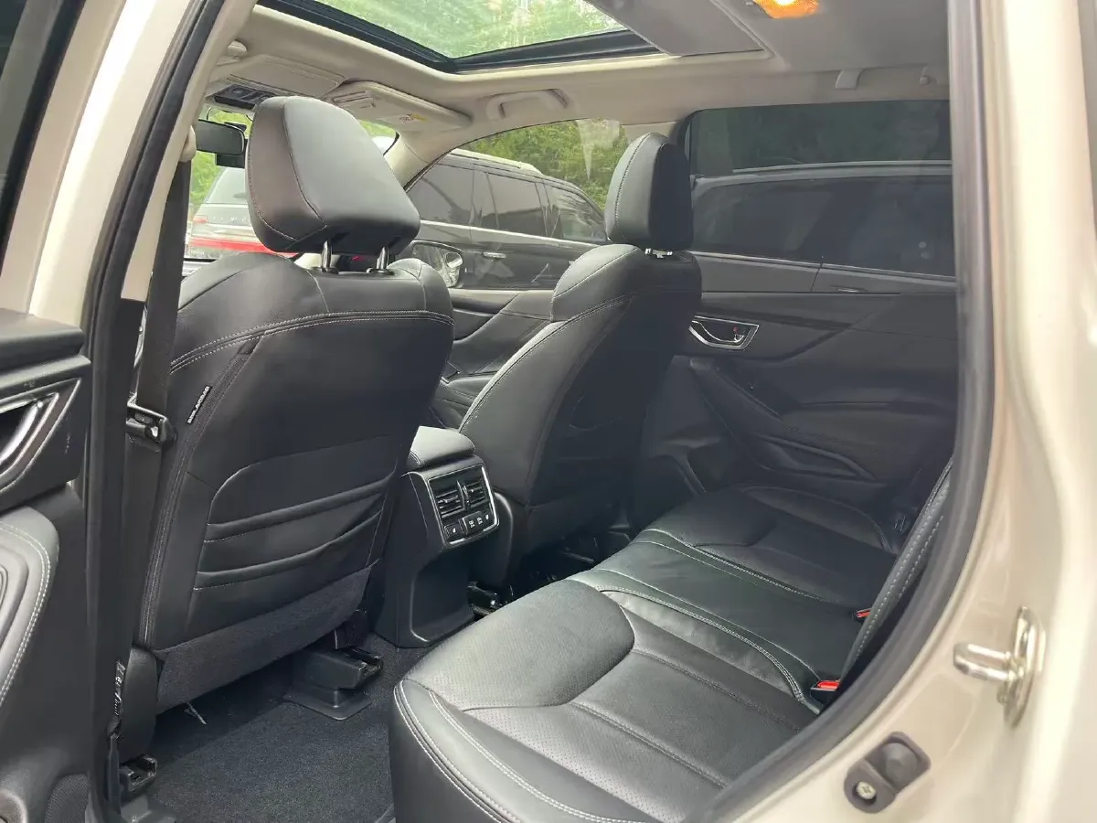 2021 Subaru Forester 2.0L 154HP H4 CVT,autocango,china used car exporter,china ev exporter,chinese used car exporter,chinese used ev exporter