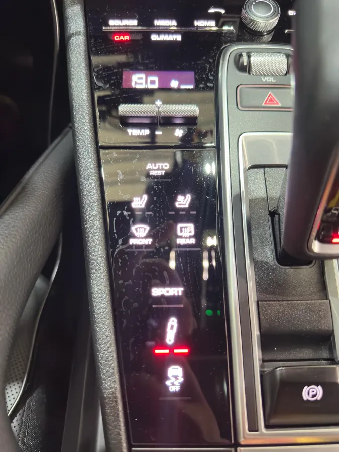 2019 Porsche Cayenne 3.0T 340HP V6 8AT,autocango,china used car exporter,china ev exporter,chinese used car exporter,chinese used ev exporter