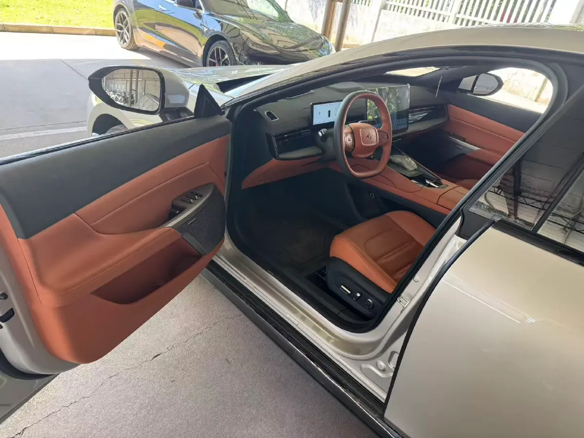 2024 DongFeng eπ eπ007 REEV 105HP REEV 28.4KWH,autocango,china used car exporter,china ev exporter,chinese used car exporter,chinese used ev exporter