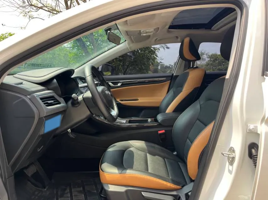 2020 Geely Emgrand GL 1.4T 141HP L4 CVT,autocango,china used car exporter,china ev exporter,chinese used car exporter,chinese used ev exporter