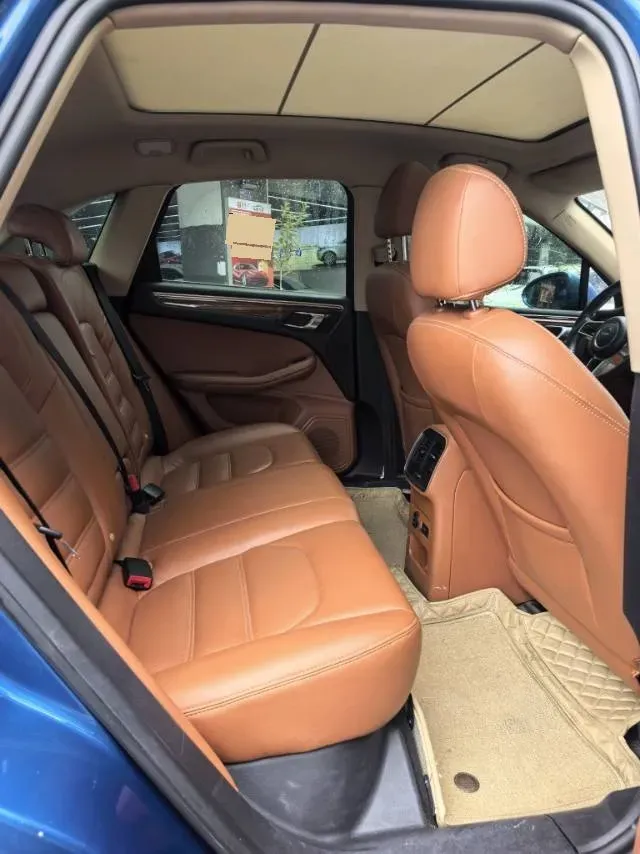 2017 Zotye SR9 2.0T 190HP L4 5MT,autocango,china used car exporter,china ev exporter,chinese used car exporter,chinese used ev exporter