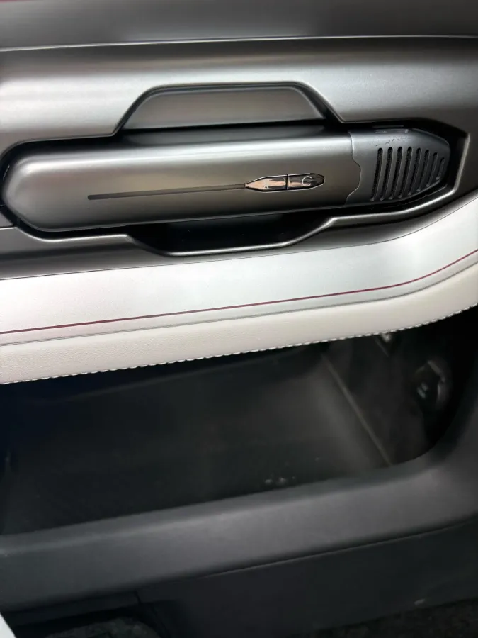 2025 FangChengBao Tai 3 BEV,autocango,china used car exporter,china ev exporter,chinese used car exporter,chinese used ev exporter