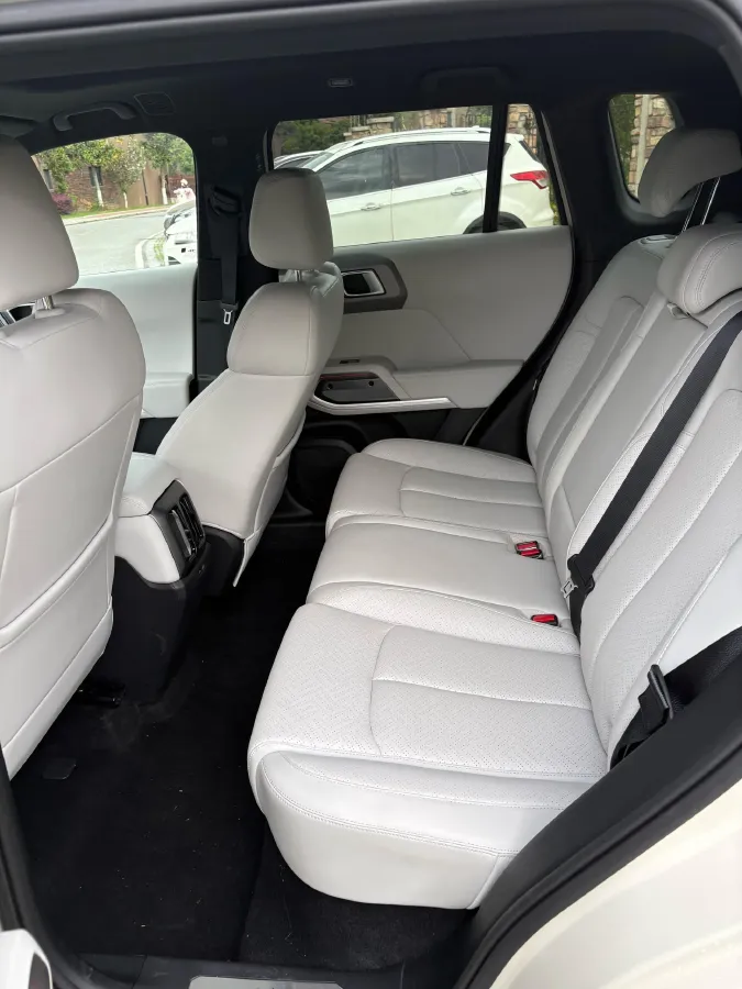 2025 FangChengBao Tai 3 BEV,autocango,china used car exporter,china ev exporter,chinese used car exporter,chinese used ev exporter