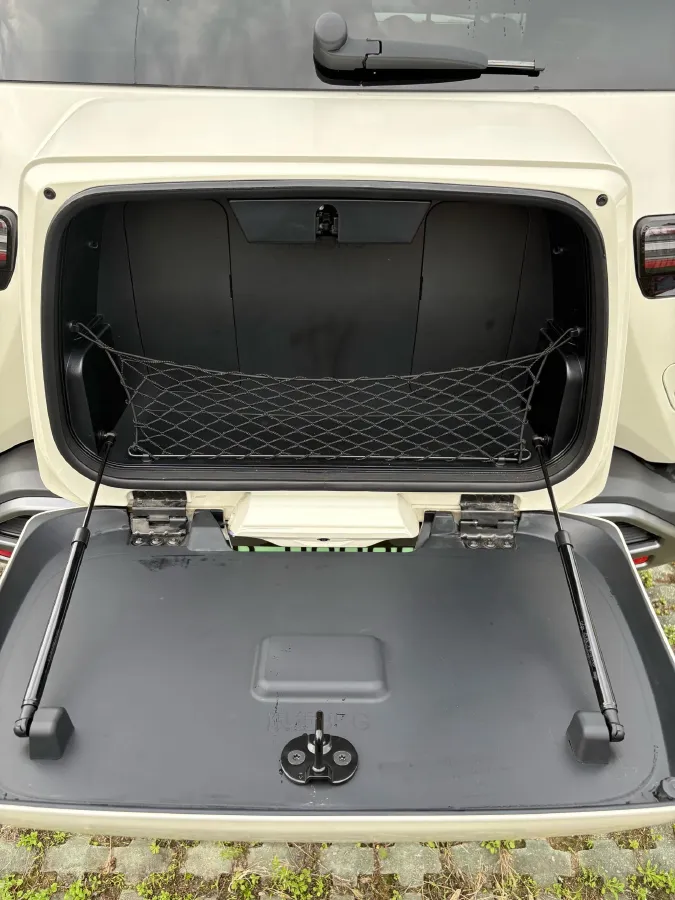 2025 FangChengBao Tai 3 BEV,autocango,china used car exporter,china ev exporter,chinese used car exporter,chinese used ev exporter