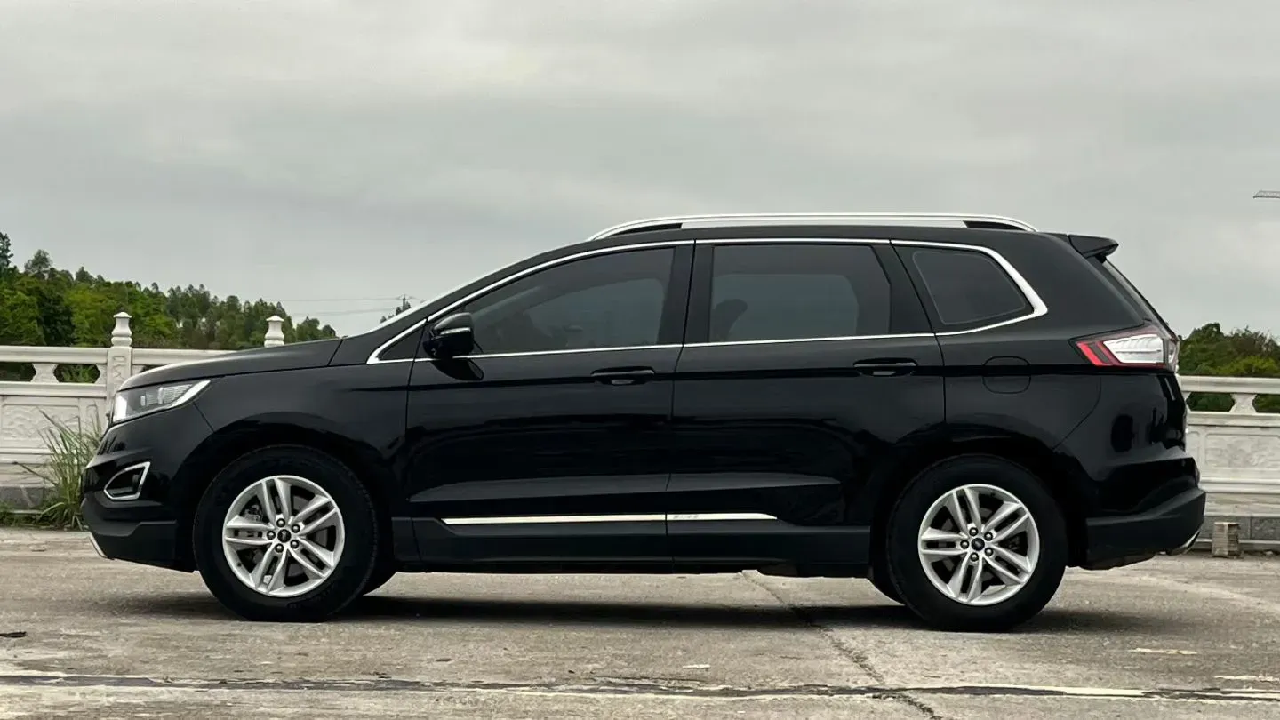 2018 Ford Edge 2.0T 245HP L4 6AT,autocango,china used car exporter,china ev exporter,chinese used car exporter,chinese used ev exporter