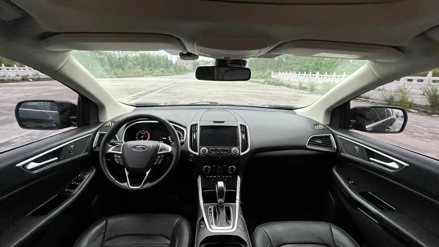 2018 Ford Edge 2.0T 245HP L4 6AT,autocango,china used car exporter,china ev exporter,chinese used car exporter,chinese used ev exporter