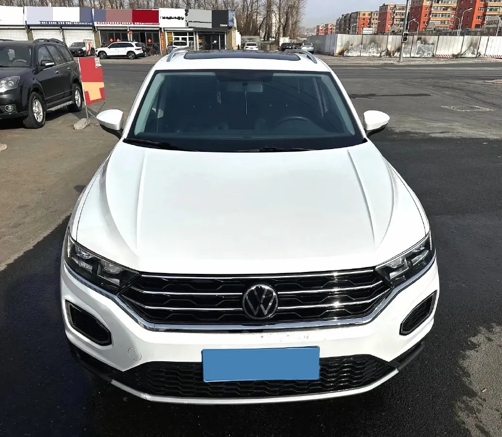 2021 Volkswagen T-Roc 1.4T 150HP L4 7DCT,autocango,china used car exporter,china ev exporter,chinese used car exporter,chinese used ev exporter