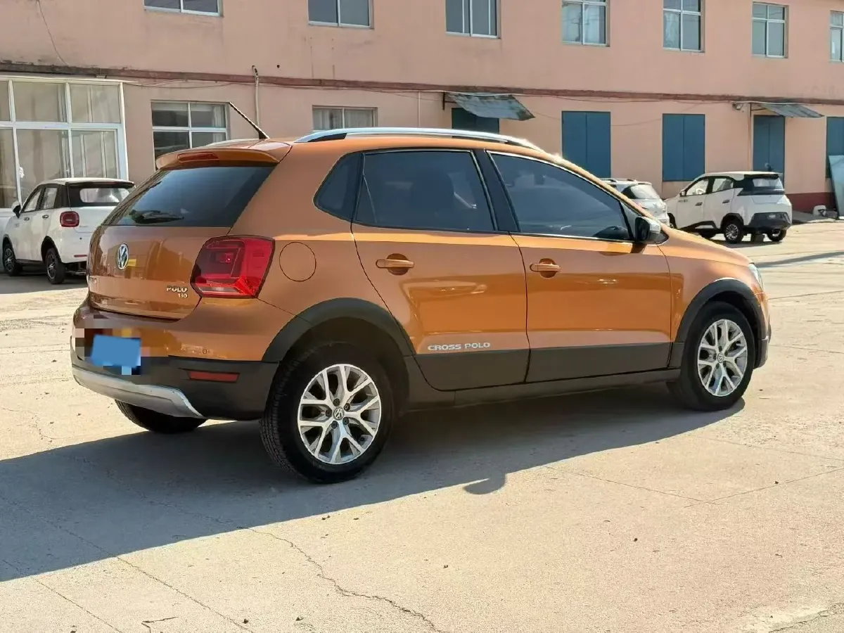 2018 Landwind XiaoYao 1.5T 163HP L4 CVT,autocango,china used car exporter,china ev exporter,chinese used car exporter,chinese used ev exporter