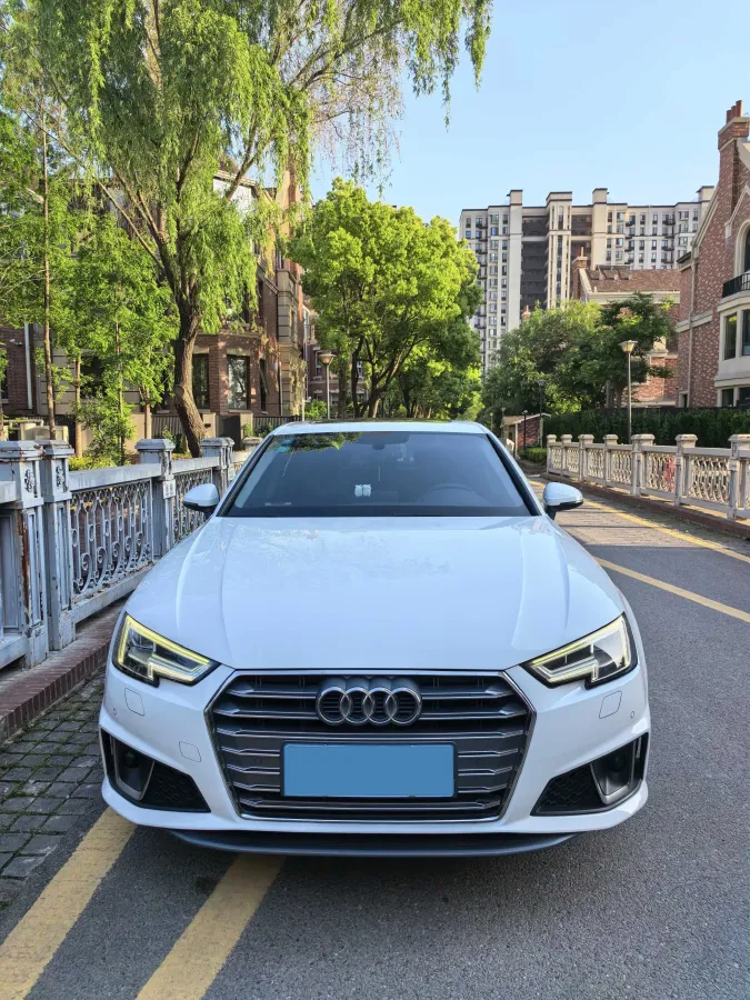 2019 Lexus UX 2.0L 146HP L4 E-CVT Hybrid,autocango,china used car exporter,china ev exporter,chinese used car exporter,chinese used ev exporter