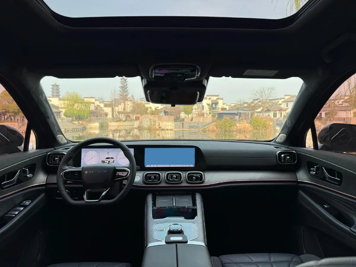 2025 Chery Tiggo 9 2.0T 261HP L4 7DCT,autocango,china used car exporter,china ev exporter,chinese used car exporter,chinese used ev exporter
