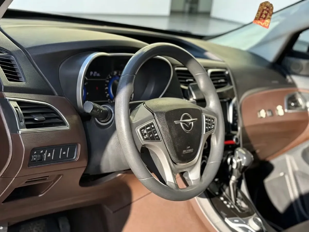 2017 HaiMa Family F7 1.5T 165HP L4 6AT,autocango,china used car exporter,china ev exporter,chinese used car exporter,chinese used ev exporter