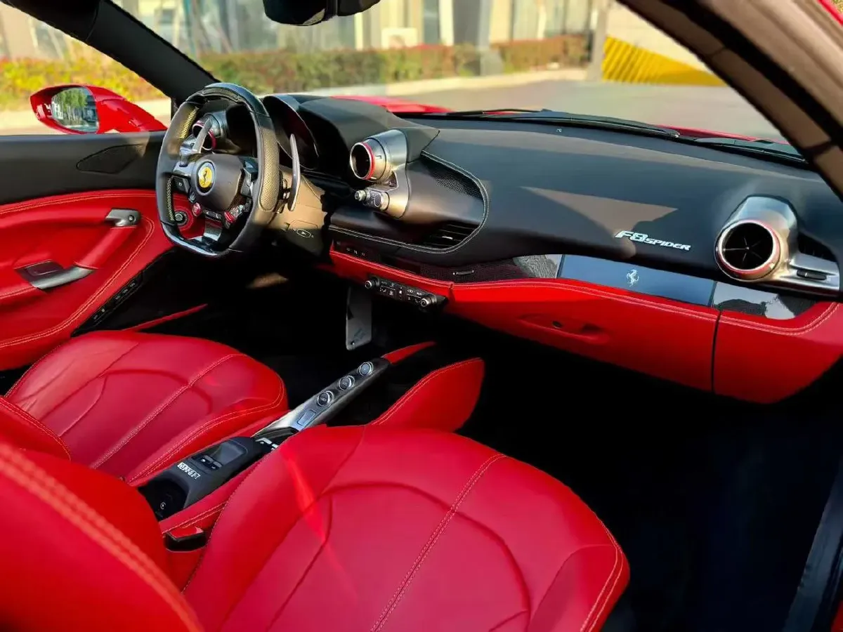 2020 Ferrari F8 3.9T 720HP V8 7DCT,autocango,china used car exporter,china ev exporter,chinese used car exporter,chinese used ev exporter