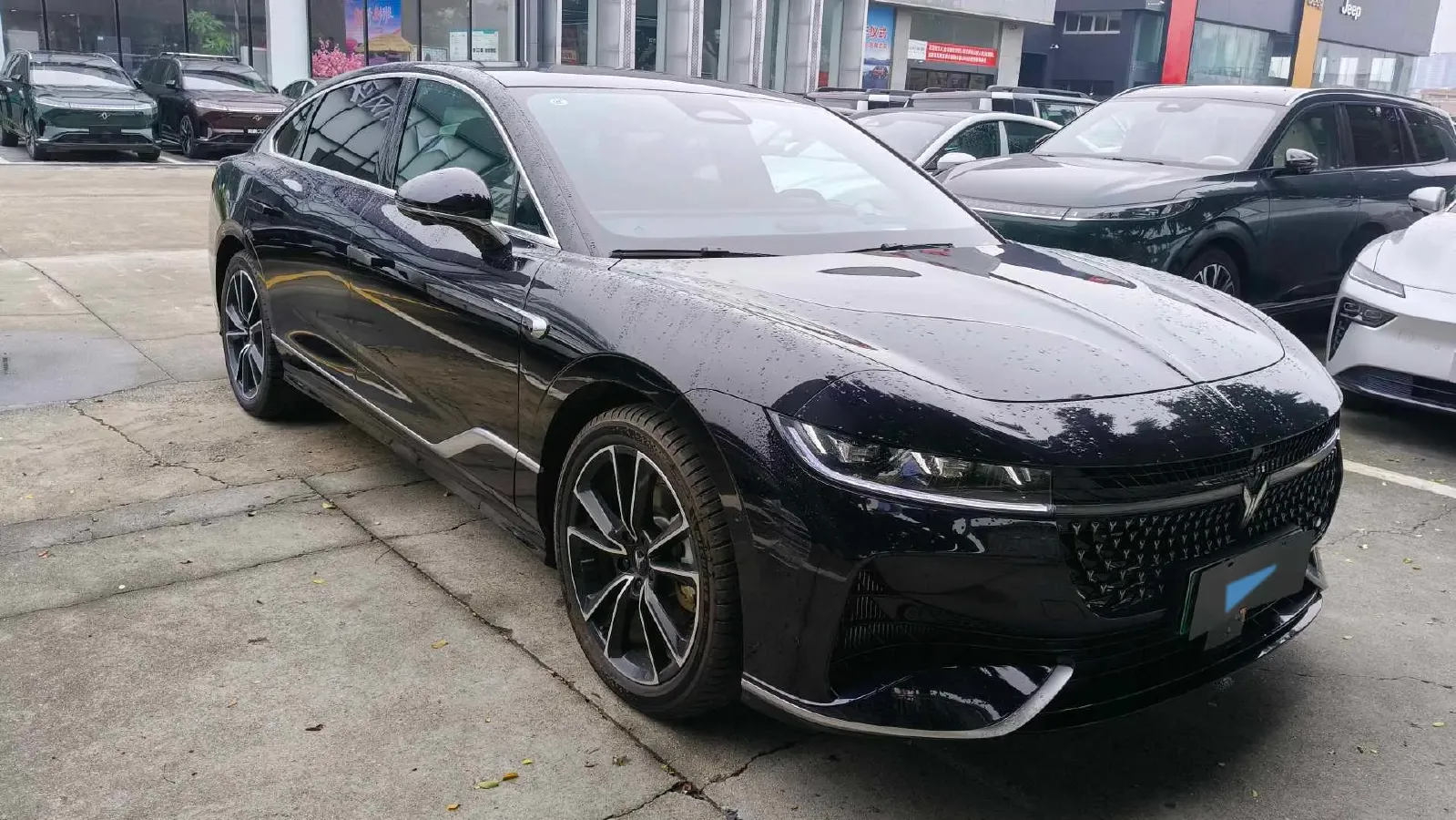 2024 Voyah ZhuiGuang 1.5T 136HP L4 PHEV 43KWH,autocango,china used car exporter,china ev exporter,chinese used car exporter,chinese used ev exporter