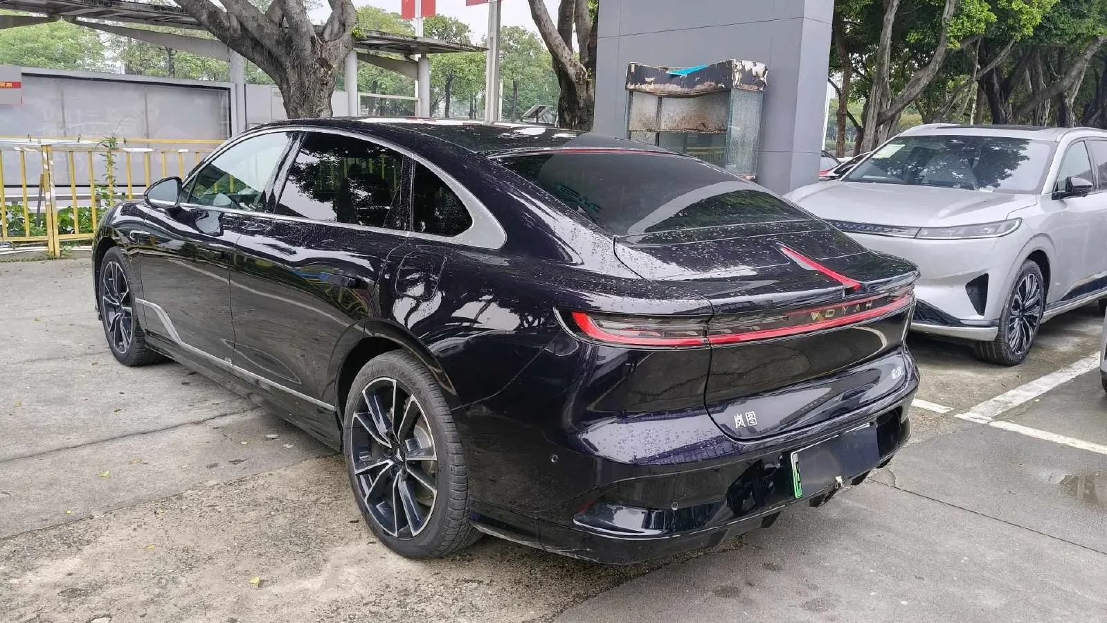 2024 Voyah ZhuiGuang 1.5T 136HP L4 PHEV 43KWH,autocango,china used car exporter,china ev exporter,chinese used car exporter,chinese used ev exporter