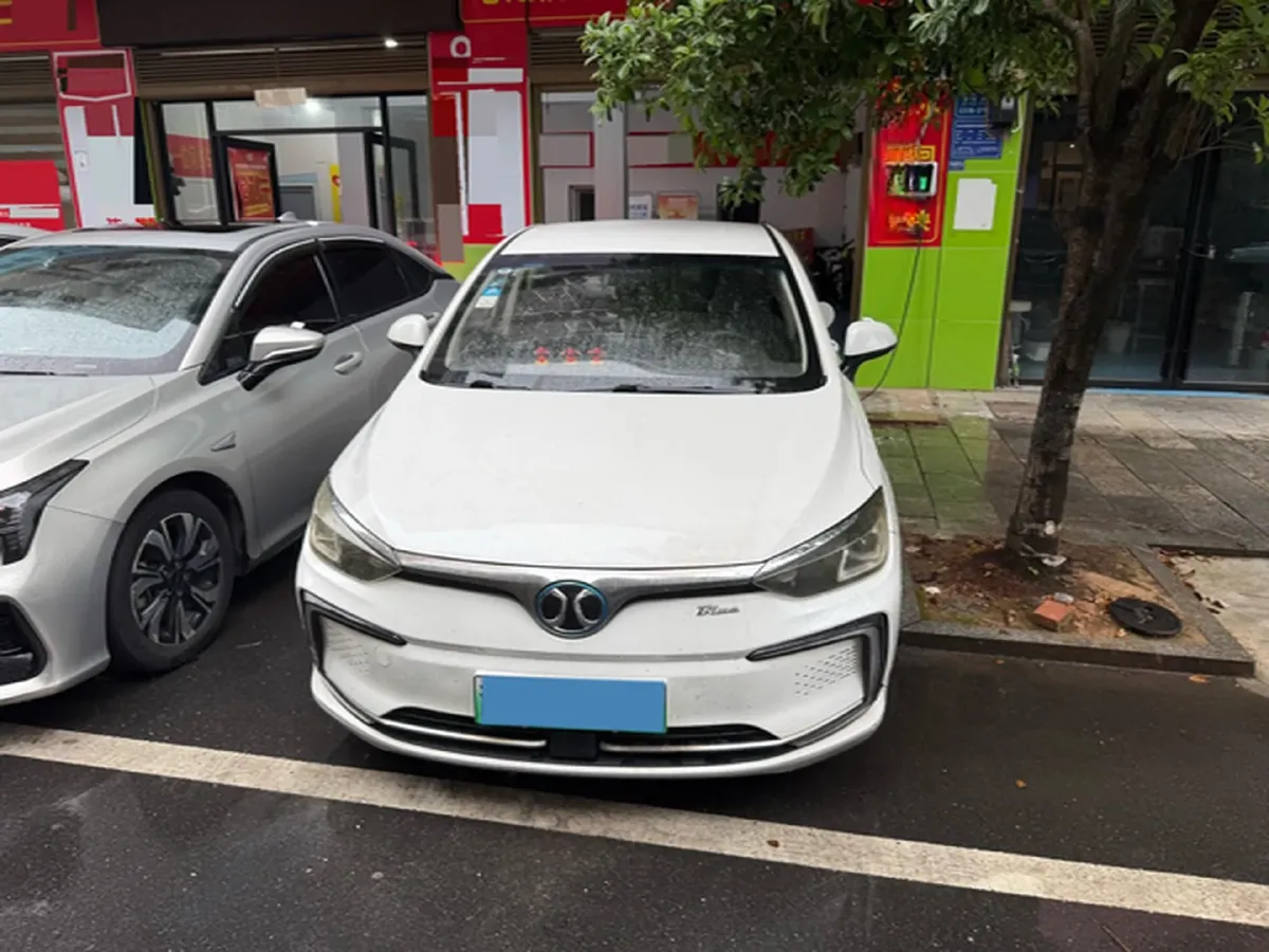 2018 BeiJing Auto EU5 BEV 53.66KWH,autocango,china used car exporter,china ev exporter,chinese used car exporter,chinese used ev exporter