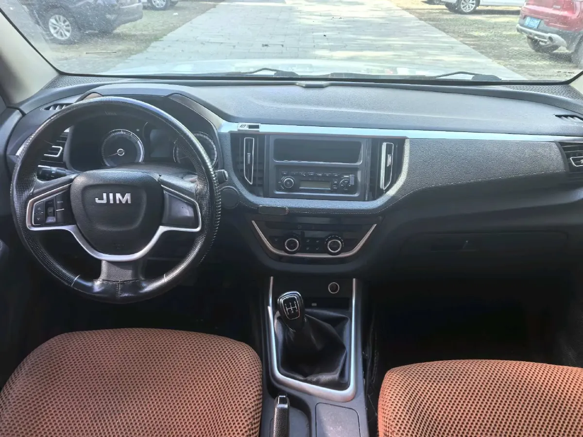 2020 Isuzu Jim 2.8T 120HP L4 5MT,autocango,china used car exporter,china ev exporter,chinese used car exporter,chinese used ev exporter
