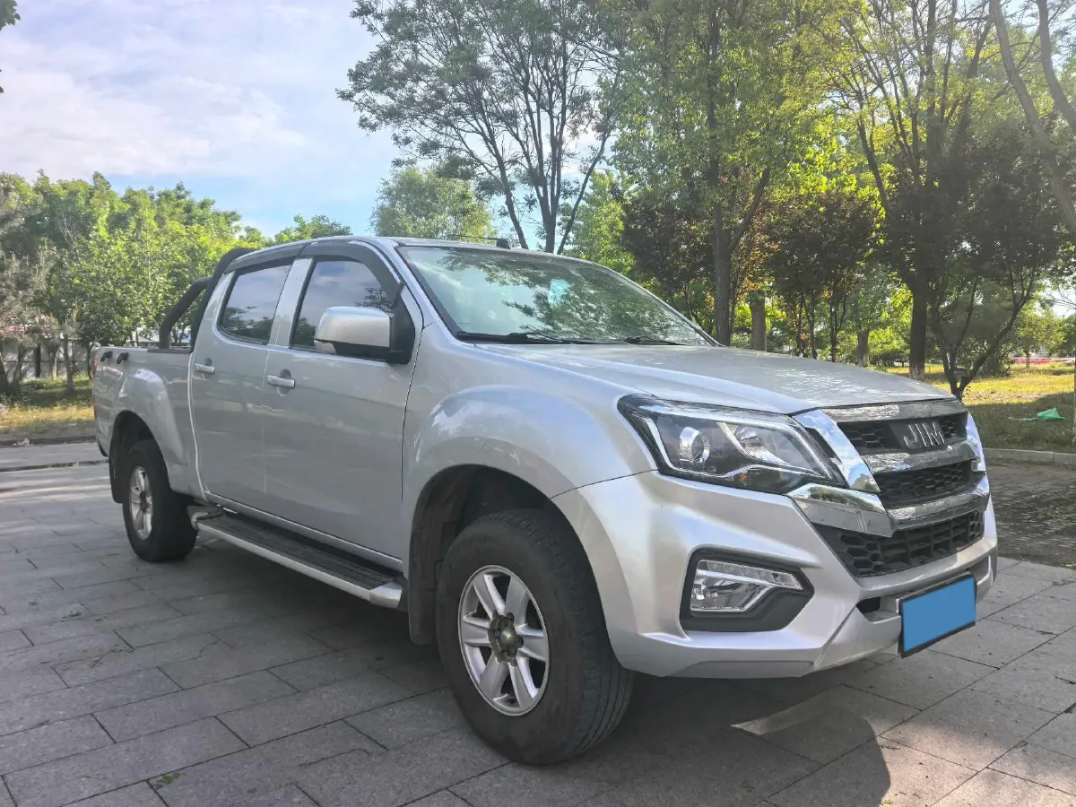 2020 Isuzu Jim 2.8T 120HP L4 5MT,autocango,china used car exporter,china ev exporter,chinese used car exporter,chinese used ev exporter