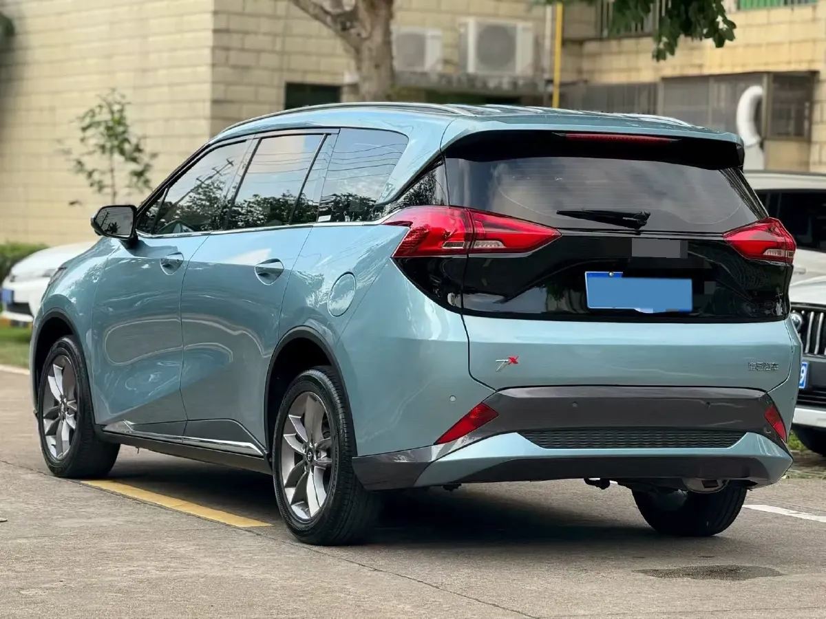 2020 HaiMa 7X 1.6T 195HP L4 6AT,autocango,china used car exporter,china ev exporter,chinese used car exporter,chinese used ev exporter