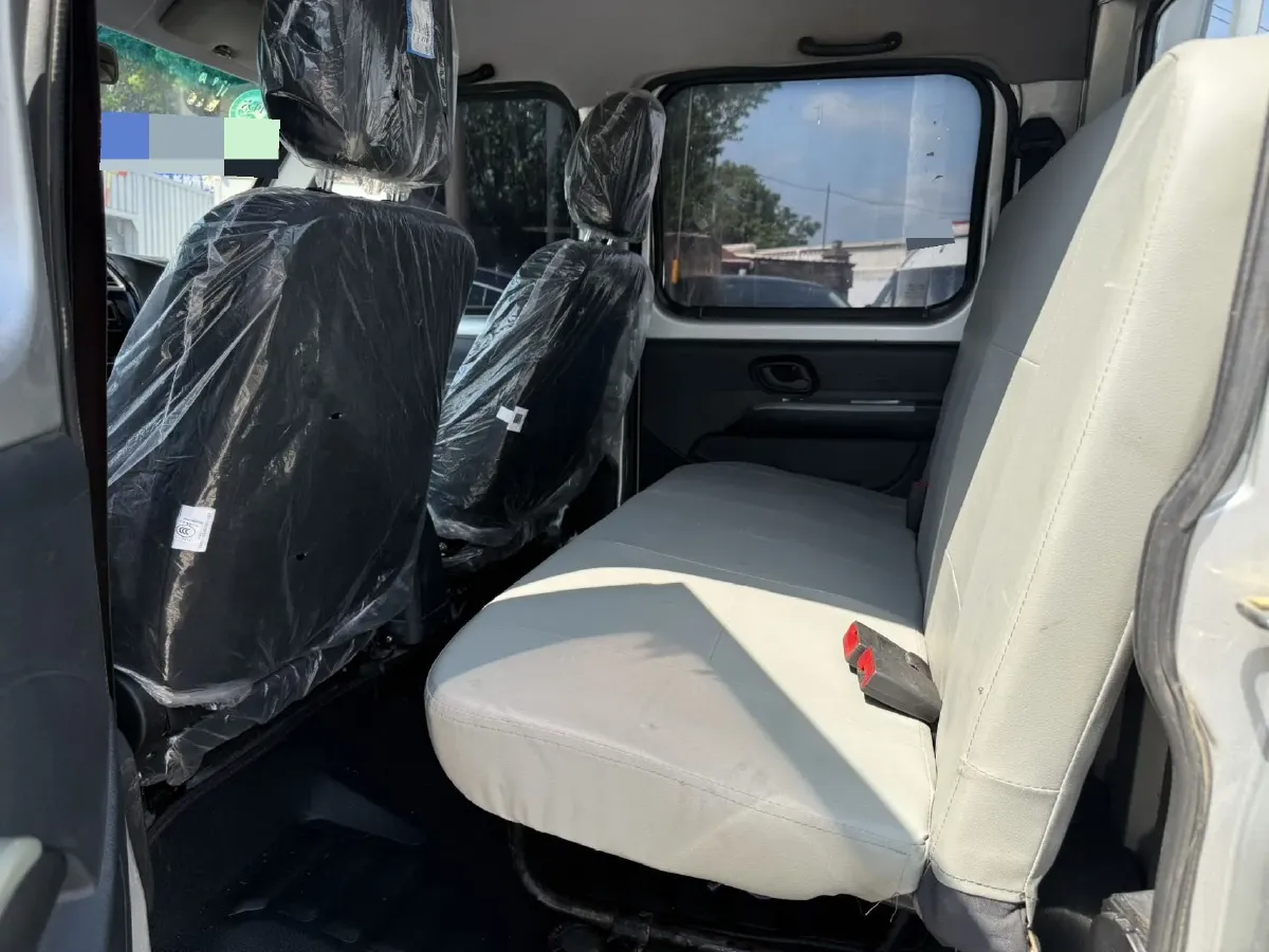 2024 DongFeng DFSK D71 Plus 2.0L 136HP L4 5MT,autocango,china used car exporter,china ev exporter,chinese used car exporter,chinese used ev exporter
