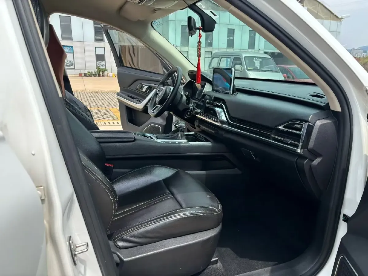 2018 Zotye T500 1.5T 156HP L4 6AT,autocango,china used car exporter,china ev exporter,chinese used car exporter,chinese used ev exporter