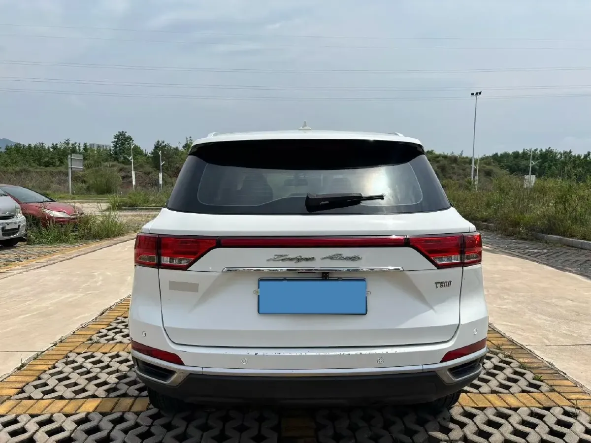 2018 Zotye T500 1.5T 156HP L4 6AT,autocango,china used car exporter,china ev exporter,chinese used car exporter,chinese used ev exporter
