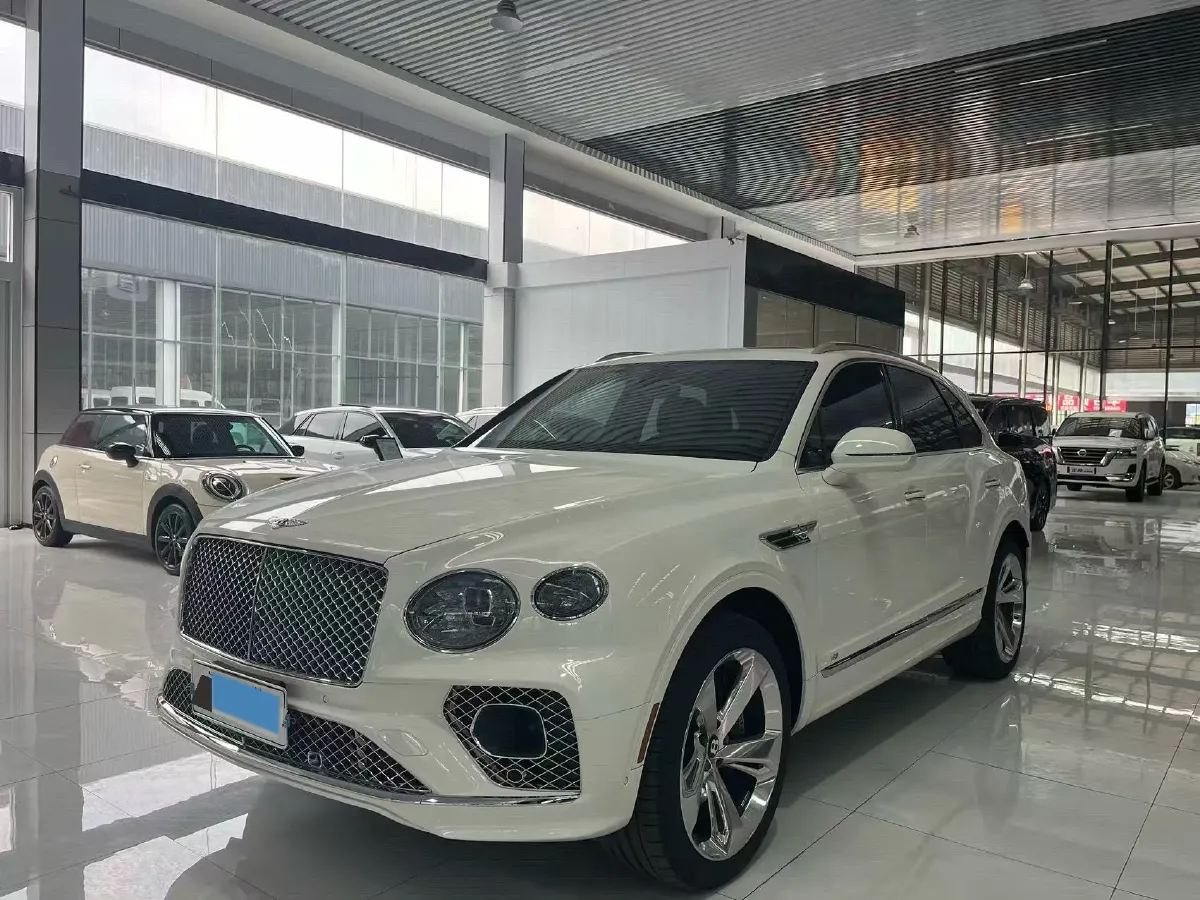 2022 Bentley Bentayga 4.0T 550HP V8 8AT,autocango,china used car exporter,china ev exporter,chinese used car exporter,chinese used ev exporter