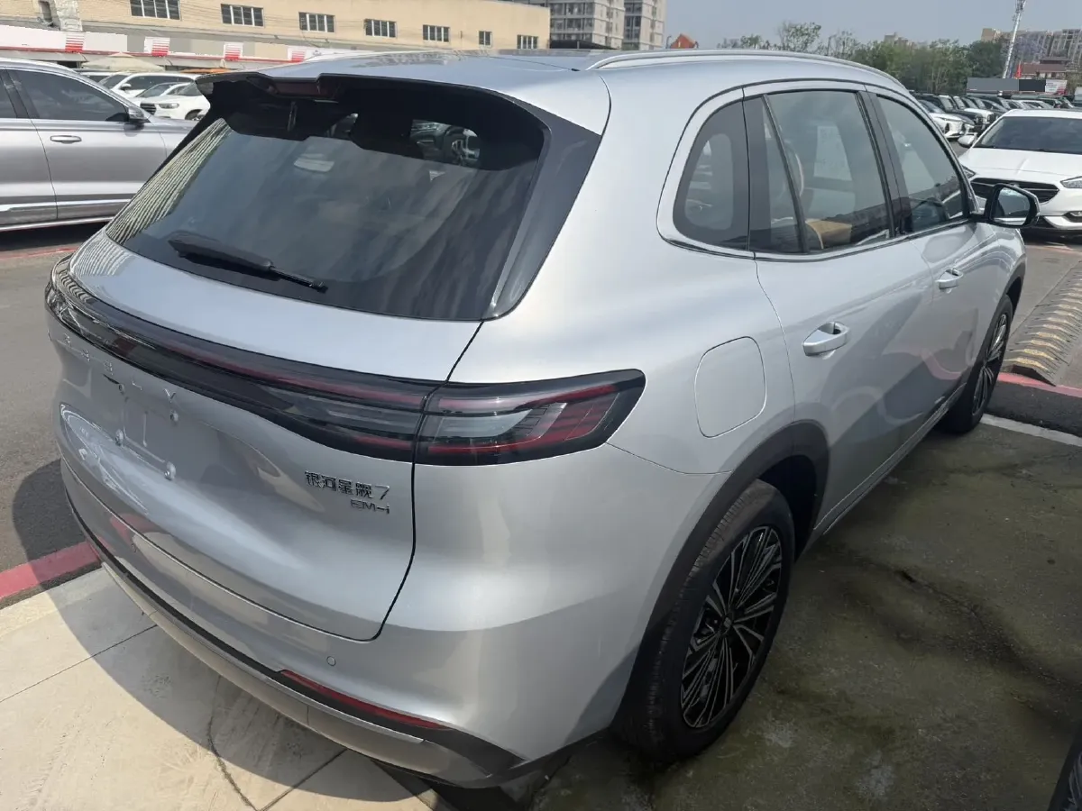 2025 BYD Sea Lion 05 DM-i 1.5L 101HP L4 E-CVT PHEV 18.3KWH,autocango,china used car exporter,china ev exporter,chinese used car exporter,chinese used ev exporter