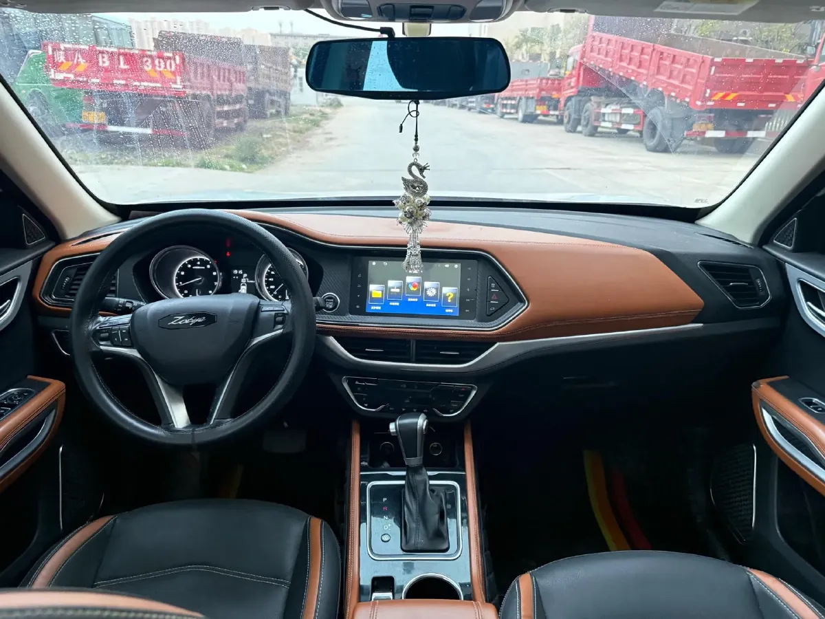 2017 Zotye T300 1.5T 144HP L4 CVT,autocango,china used car exporter,china ev exporter,chinese used car exporter,chinese used ev exporter