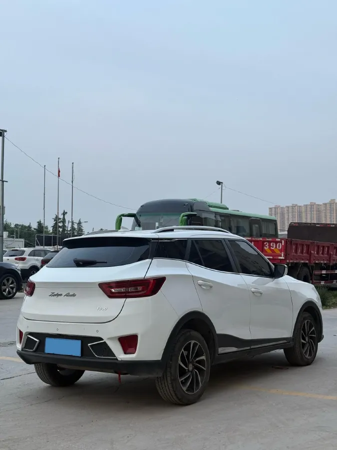 2017 Zotye T300 1.5T 144HP L4 CVT,autocango,china used car exporter,china ev exporter,chinese used car exporter,chinese used ev exporter