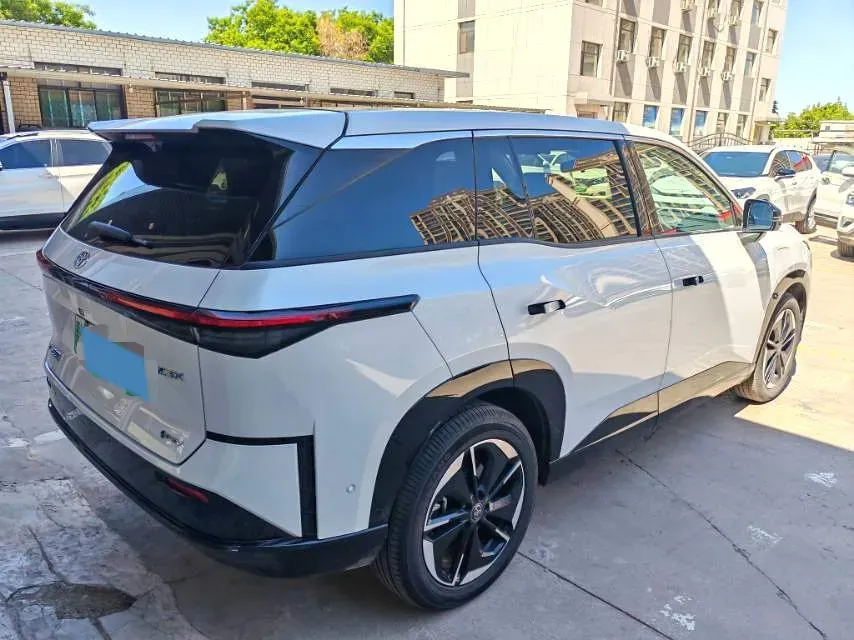 2025 Toyota BZ3X BEV 58.37KWH,autocango,china used car exporter,china ev exporter,chinese used car exporter,chinese used ev exporter
