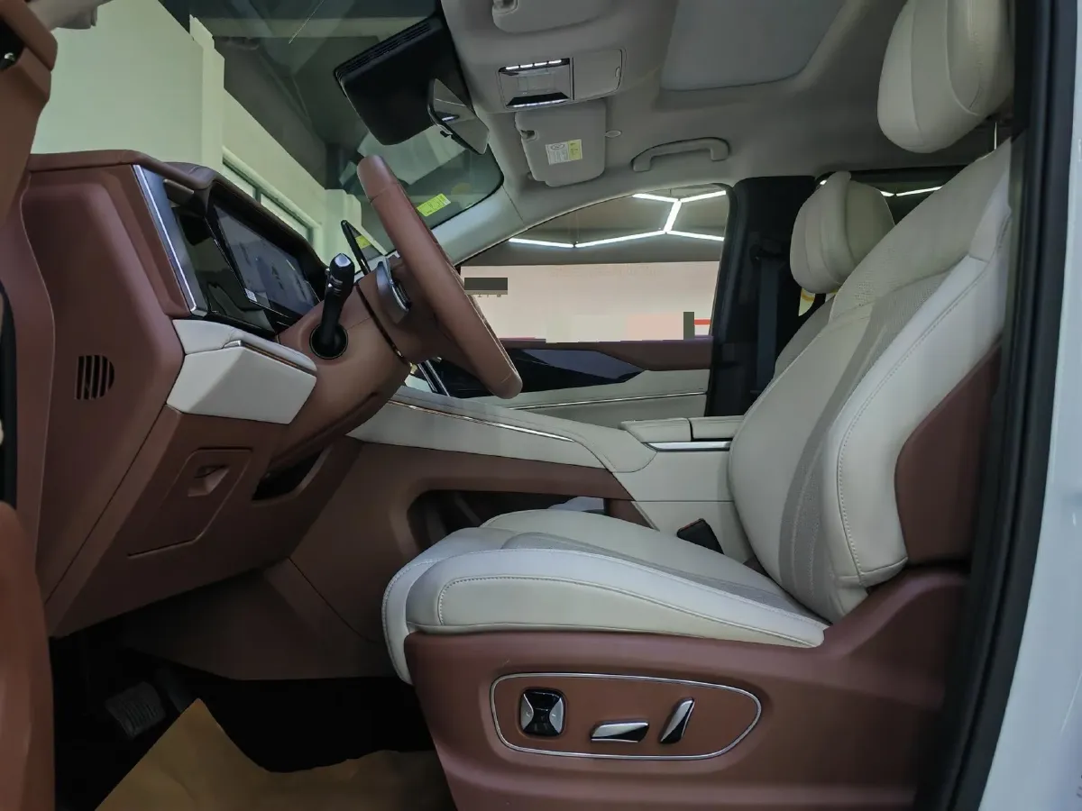 2025 BYD Xia 1.5T 156HP L4 E-CVT PHEV 36.6KWH,autocango,china used car exporter,china ev exporter,chinese used car exporter,chinese used ev exporter