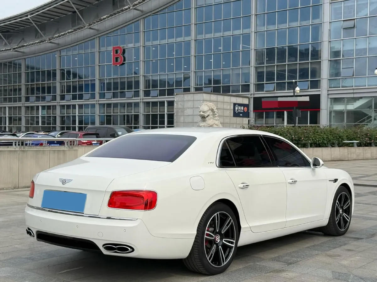 2017 Bentley Flying Spur 4.0T 528HP V8 8AT,autocango,china used car exporter,china ev exporter,chinese used car exporter,chinese used ev exporter