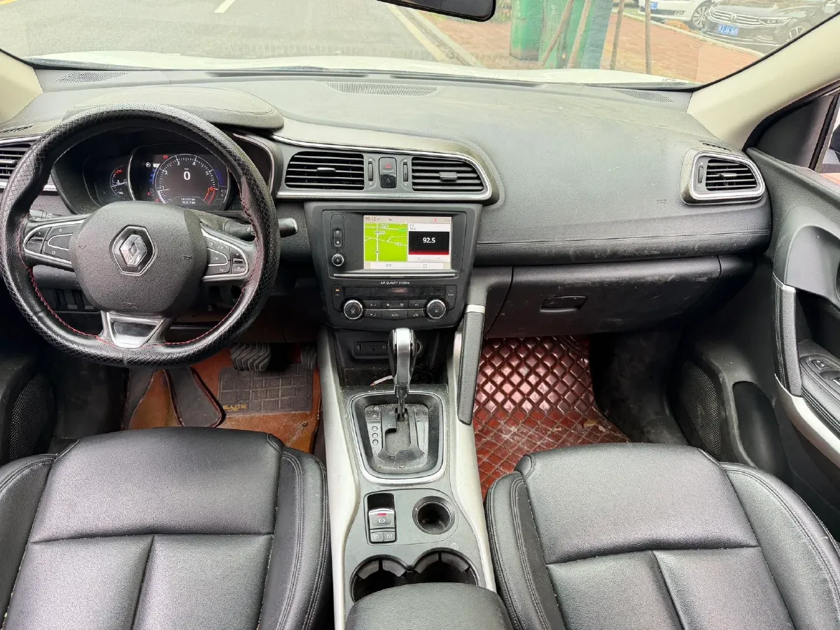 2017 Renault Kadjar 2.0L 150HP L4 CVT,autocango,china used car exporter,china ev exporter,chinese used car exporter,chinese used ev exporter