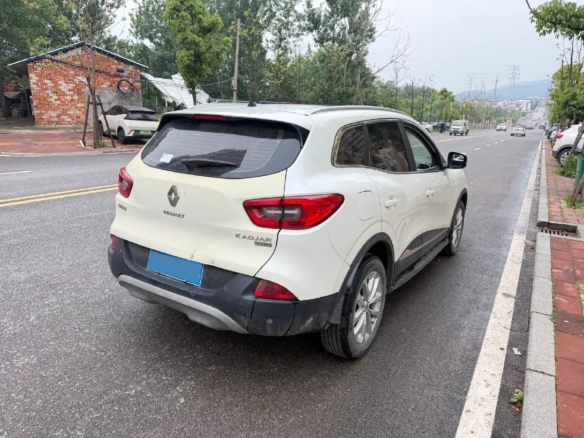 2017 Renault Kadjar 2.0L 150HP L4 CVT,autocango,china used car exporter,china ev exporter,chinese used car exporter,chinese used ev exporter