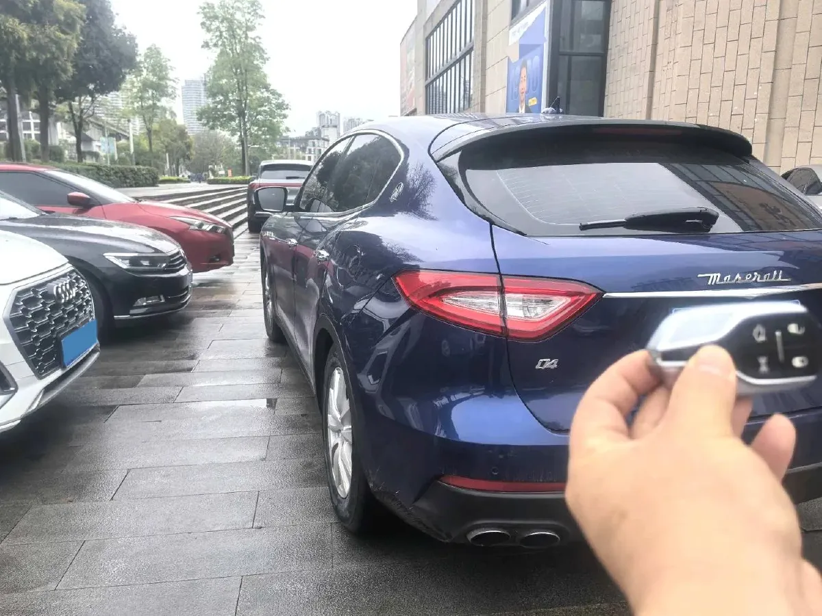 2018 Jaguar XJ 3.0T 340HP V6 8AT,autocango,china used car exporter,china ev exporter,chinese used car exporter,chinese used ev exporter