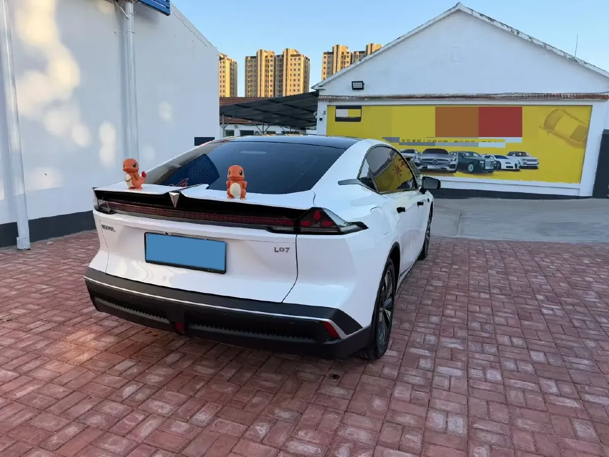 2025 Deepal SL03 BEV 56.1KWH,autocango,china used car exporter,china ev exporter,chinese used car exporter,chinese used ev exporter
