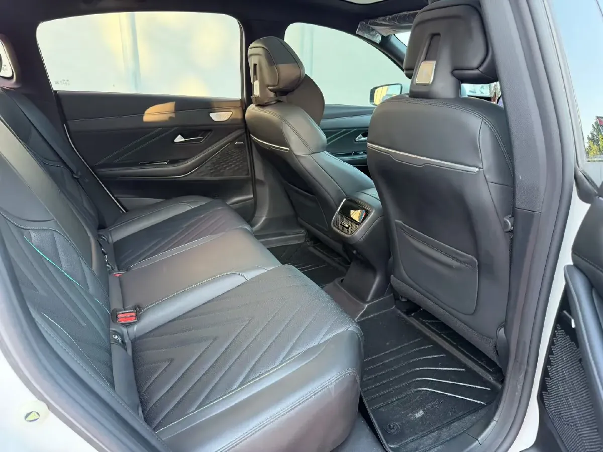 2025 Deepal SL03 BEV 56.1KWH,autocango,china used car exporter,china ev exporter,chinese used car exporter,chinese used ev exporter