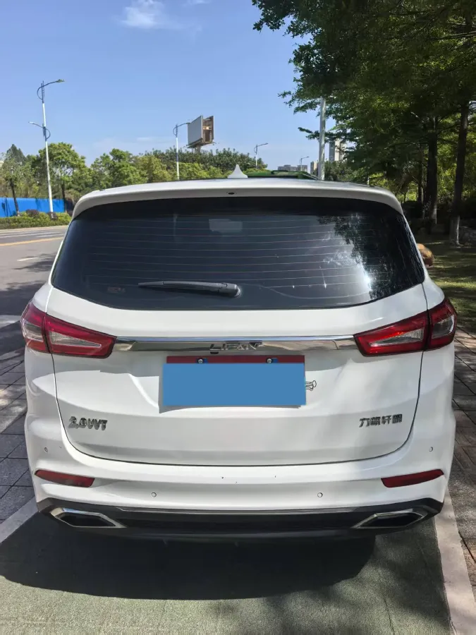 2017 LiFan XuanLang 1.8L 133HP L4 5MT,autocango,china used car exporter,china ev exporter,chinese used car exporter,chinese used ev exporter