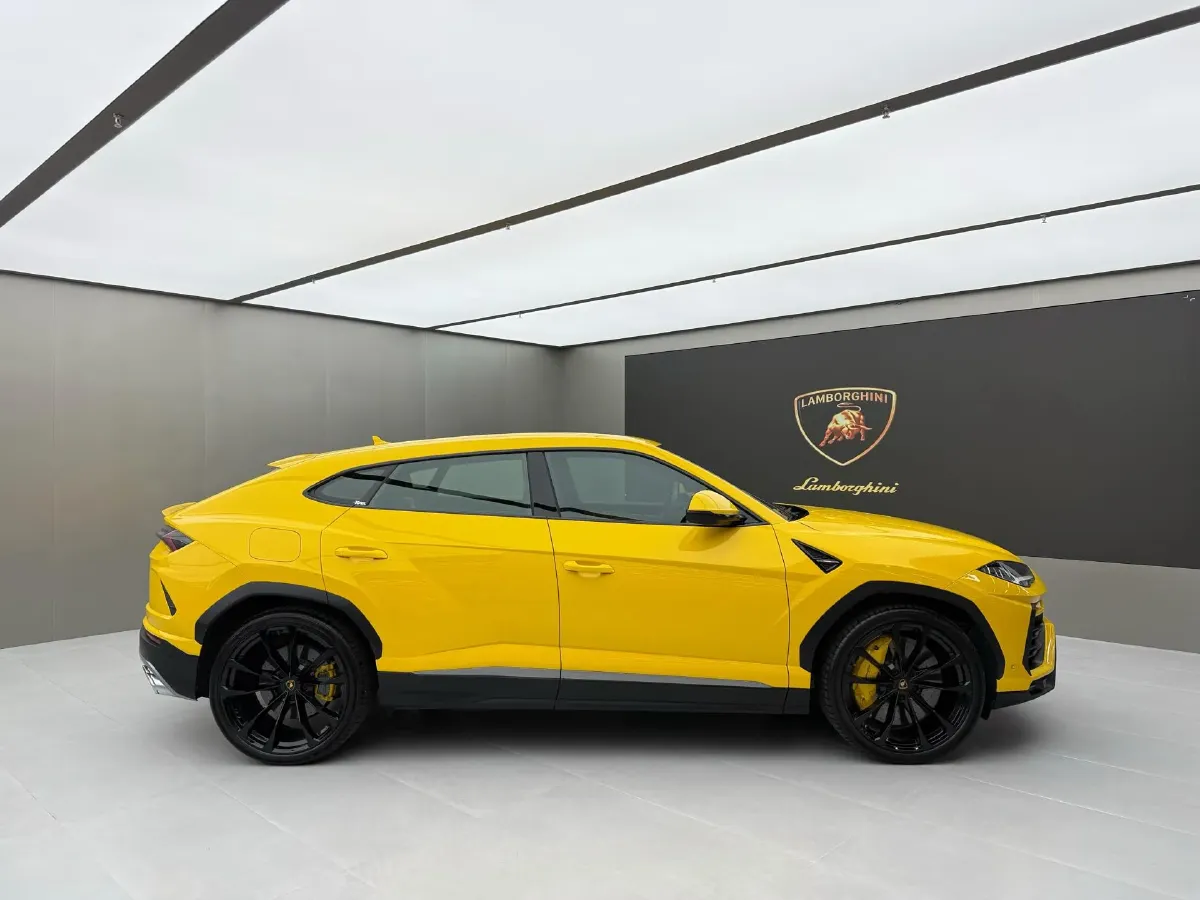 2021 Lamborghini Urus 4.0T 641HP V8 8AT,autocango,china used car exporter,china ev exporter,chinese used car exporter,chinese used ev exporter