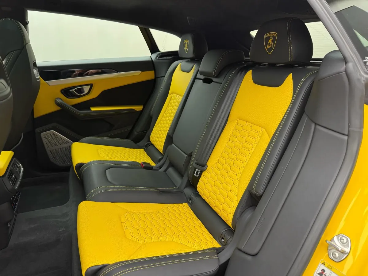 2021 Lamborghini Urus 4.0T 641HP V8 8AT,autocango,china used car exporter,china ev exporter,chinese used car exporter,chinese used ev exporter