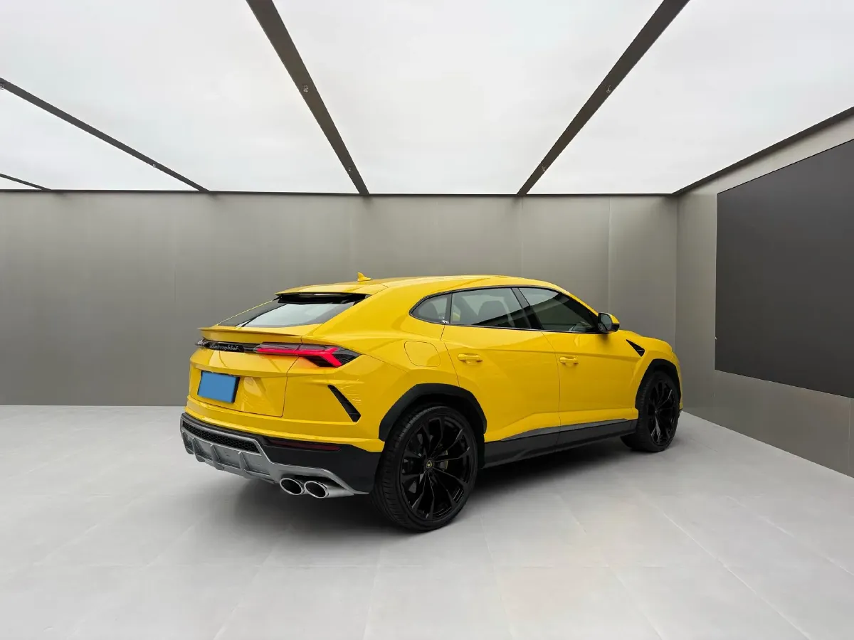2021 Lamborghini Urus 4.0T 641HP V8 8AT,autocango,china used car exporter,china ev exporter,chinese used car exporter,chinese used ev exporter