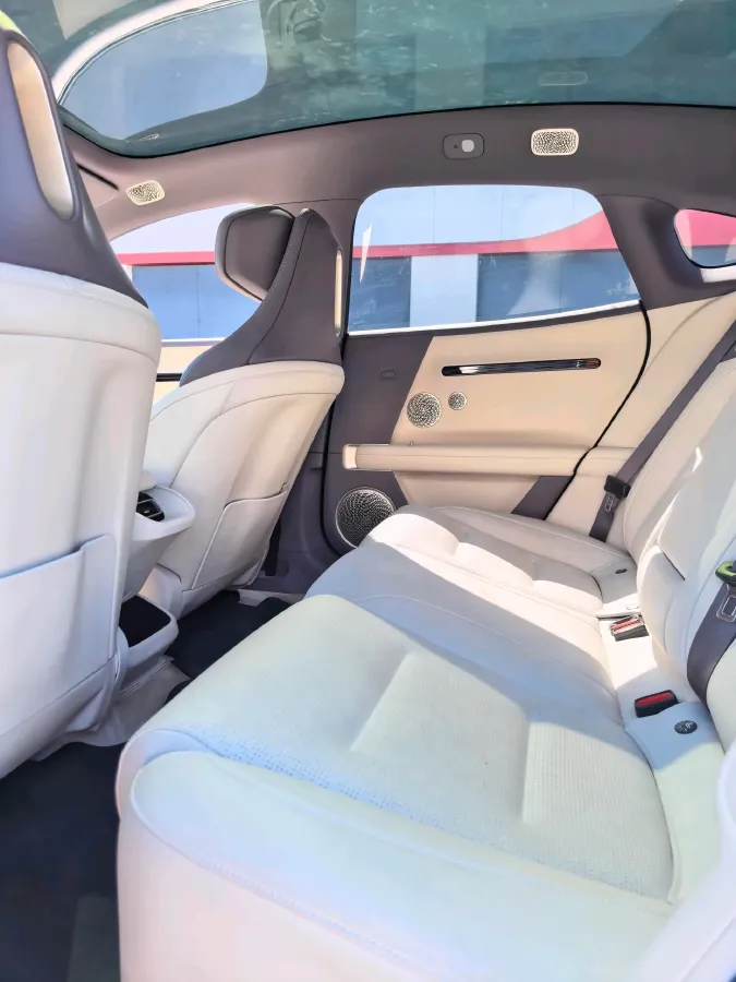 2025 Avatr 06 REEV 156HP REEV,autocango,china used car exporter,china ev exporter,chinese used car exporter,chinese used ev exporter