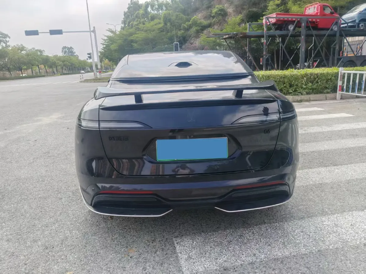 2025 Avatr 06 REEV 156HP REEV,autocango,china used car exporter,china ev exporter,chinese used car exporter,chinese used ev exporter
