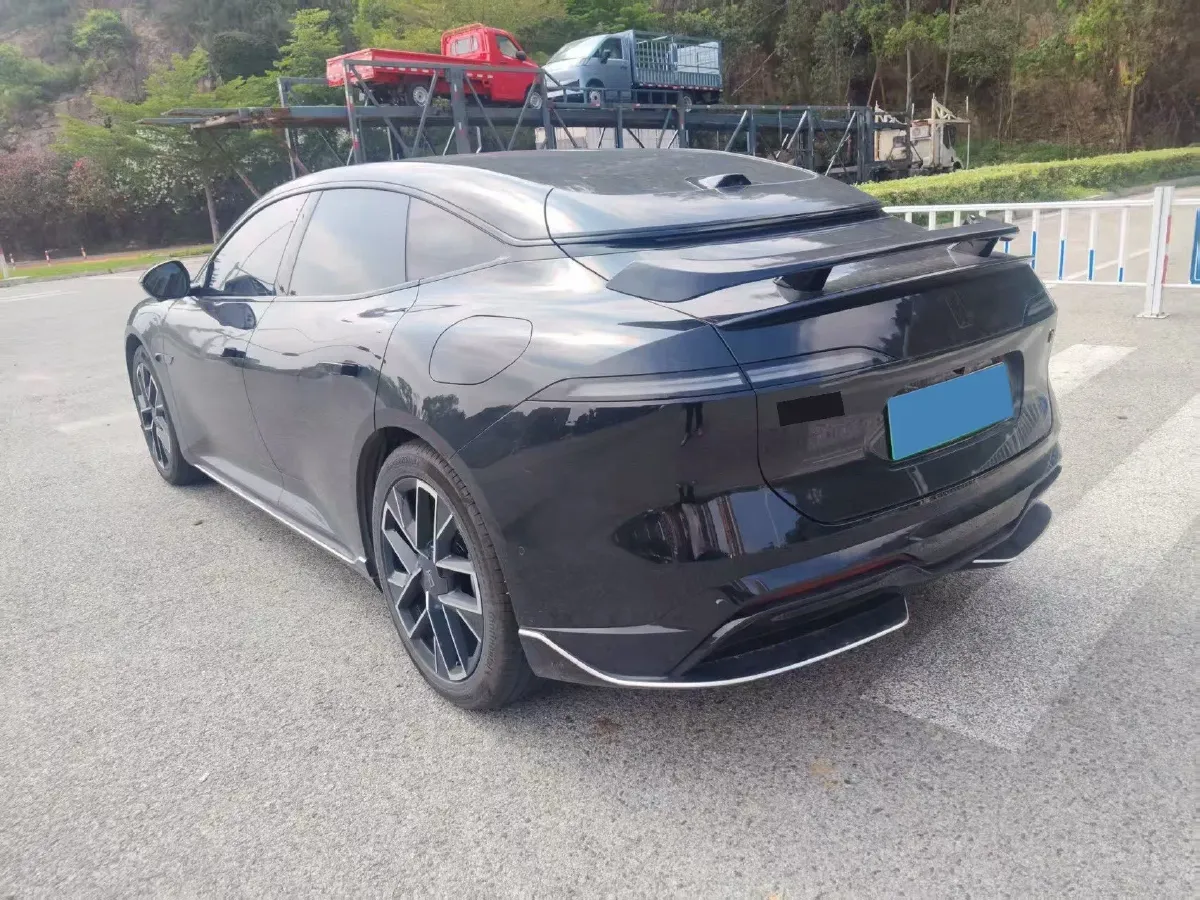 2025 Avatr 06 REEV 156HP REEV,autocango,china used car exporter,china ev exporter,chinese used car exporter,chinese used ev exporter