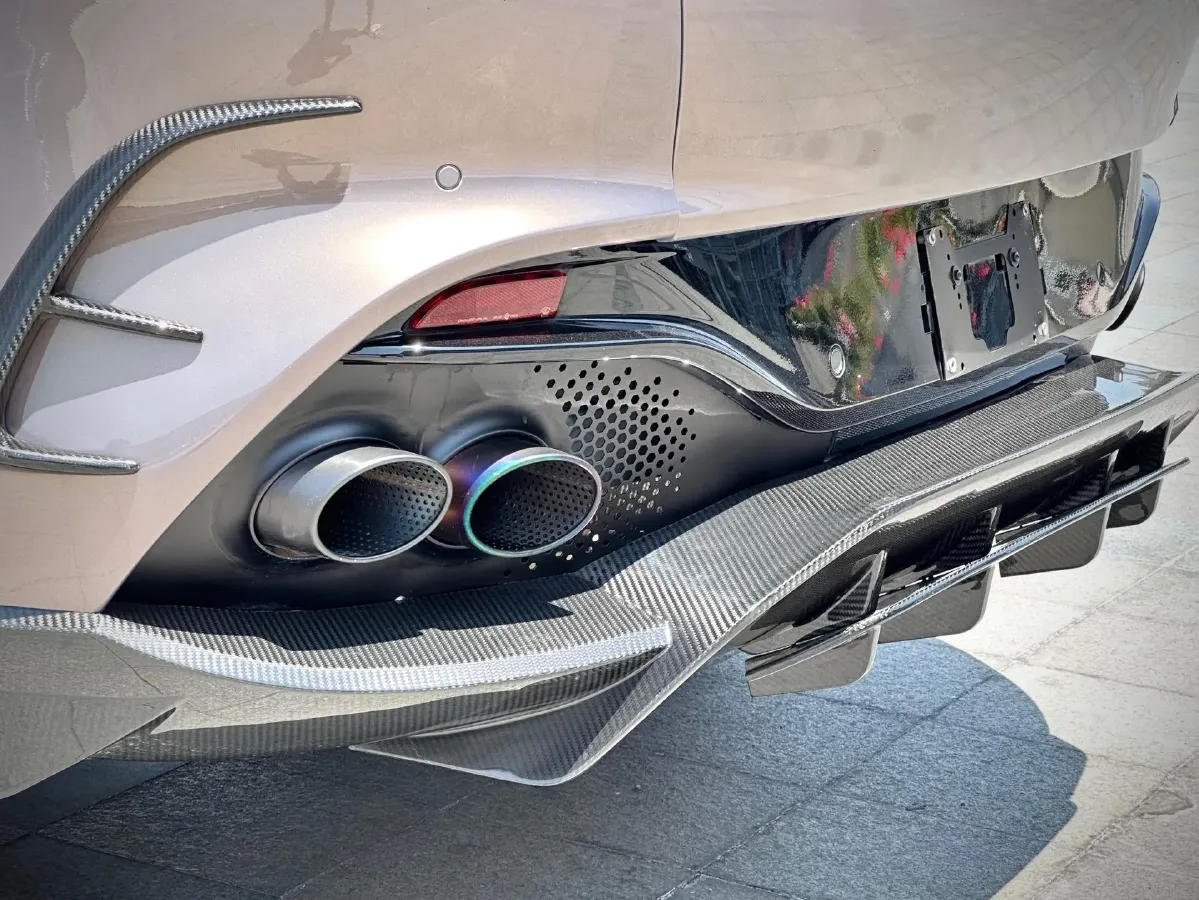 2020 Aston Martin DBX 4.0T 550HP V8 9AT,autocango,china used car exporter,china ev exporter,chinese used car exporter,chinese used ev exporter