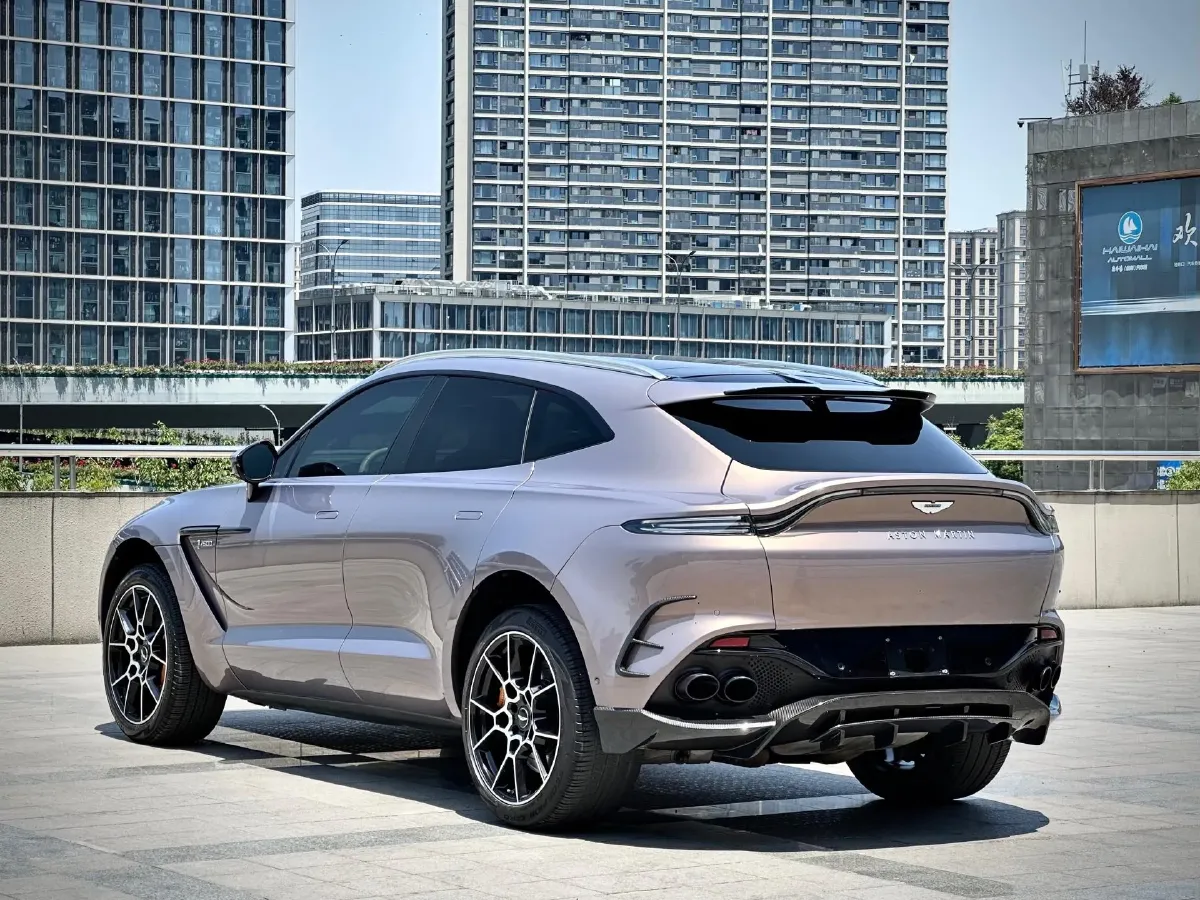 2020 Aston Martin DBX 4.0T 550HP V8 9AT,autocango,china used car exporter,china ev exporter,chinese used car exporter,chinese used ev exporter