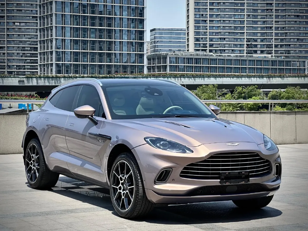 2020 Aston Martin DBX 4.0T 550HP V8 9AT,autocango,china used car exporter,china ev exporter,chinese used car exporter,chinese used ev exporter