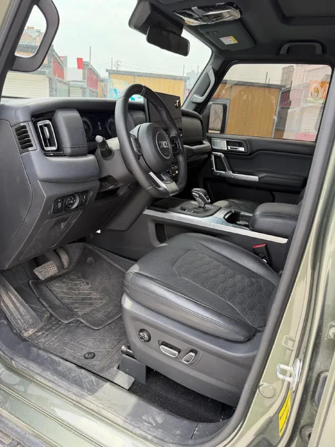 2024 212 212 T01 2.0T 252HP L4 8AT,autocango,china used car exporter,china ev exporter,chinese used car exporter,chinese used ev exporter